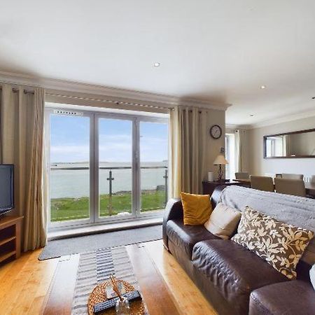 Cosy 3 Bedroom Apartment In Central Portrush With Sea Views Eksteriør bilde