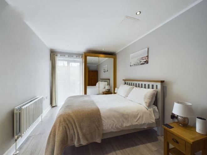 Cosy 3 Bedroom Apartment In Central Portrush With Sea Views Eksteriør bilde